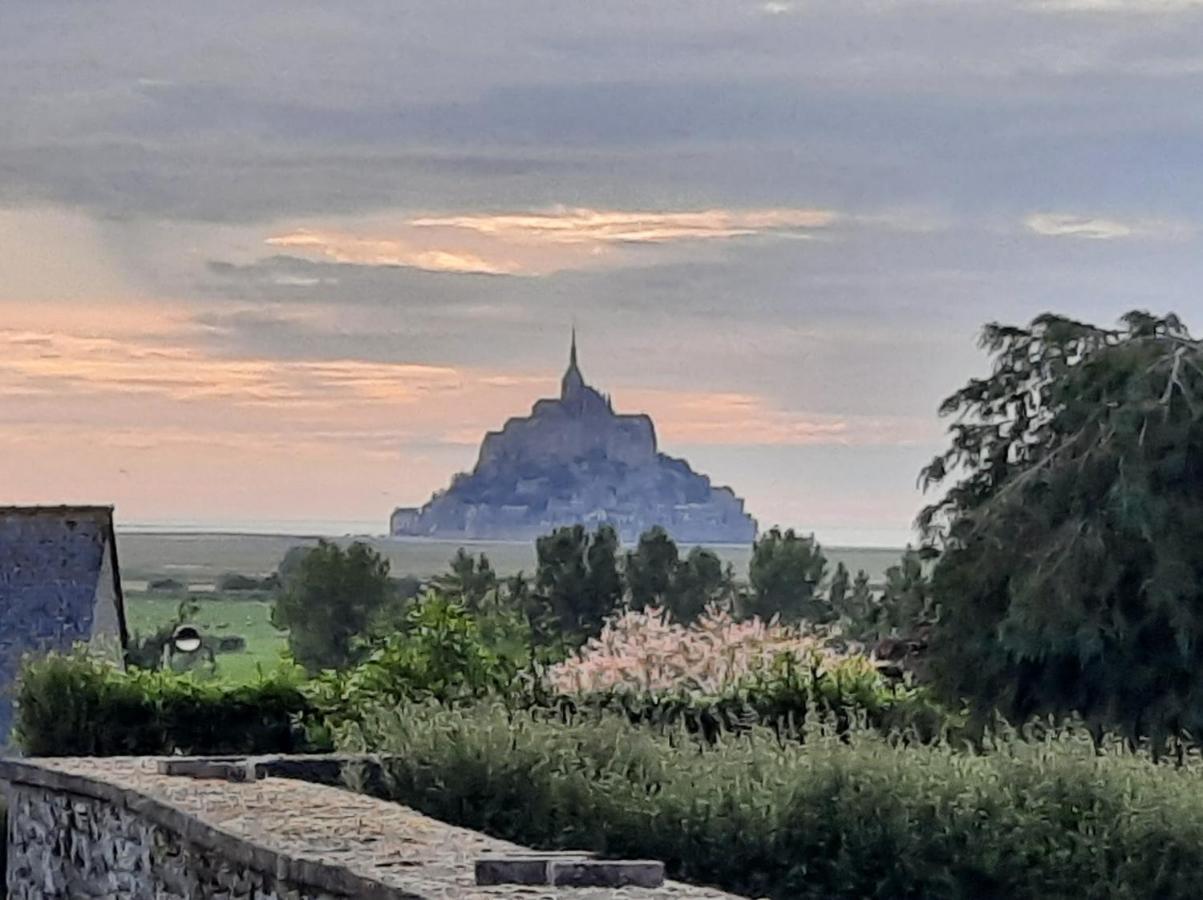 Le Canari Huisnes-sur-Mer Bagian luar foto